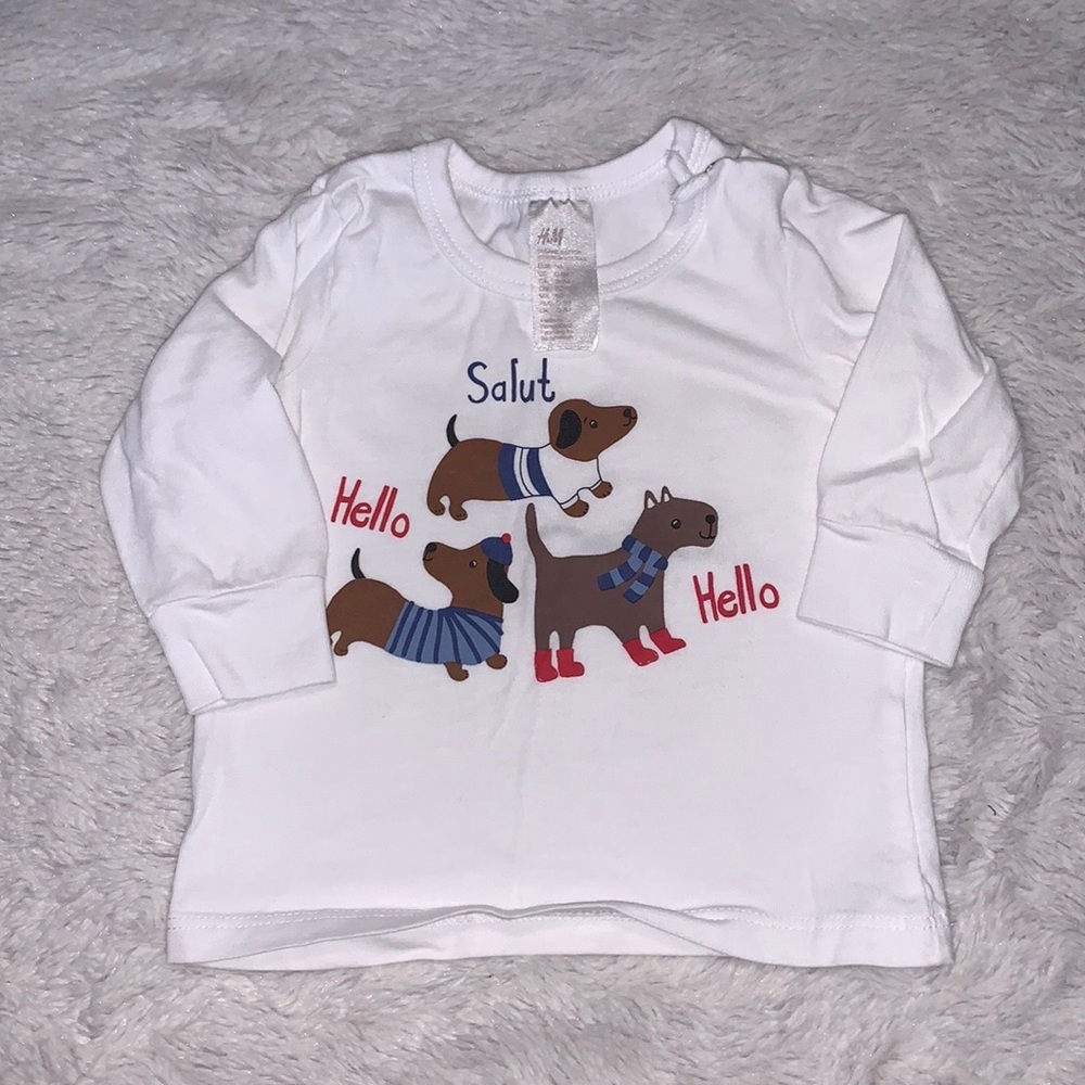 (3 for $10) H&M white dog print long sleeve top